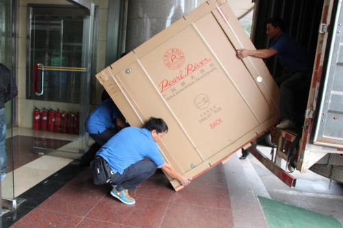 宜都钢琴贵重工艺品无忧运